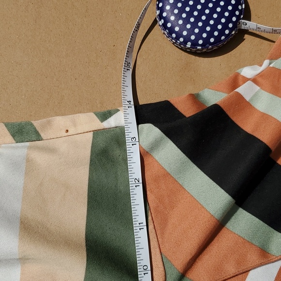 Jessica Simpson Halter dress, size 6 - Picture 8 of 8